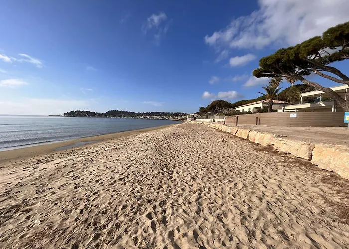 Ca350-004 4 Personnes Sur 카발레르쉬르메르